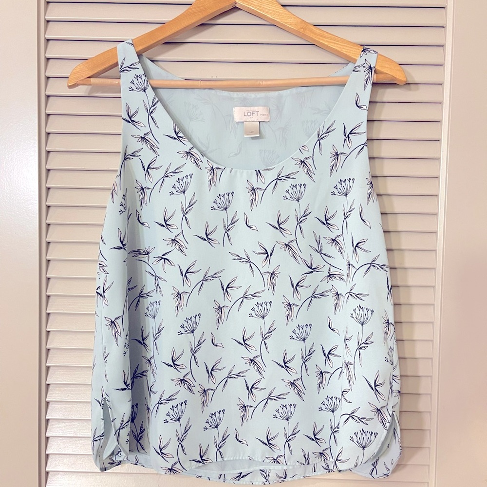 LOFT-MP light Blue Floral Tank